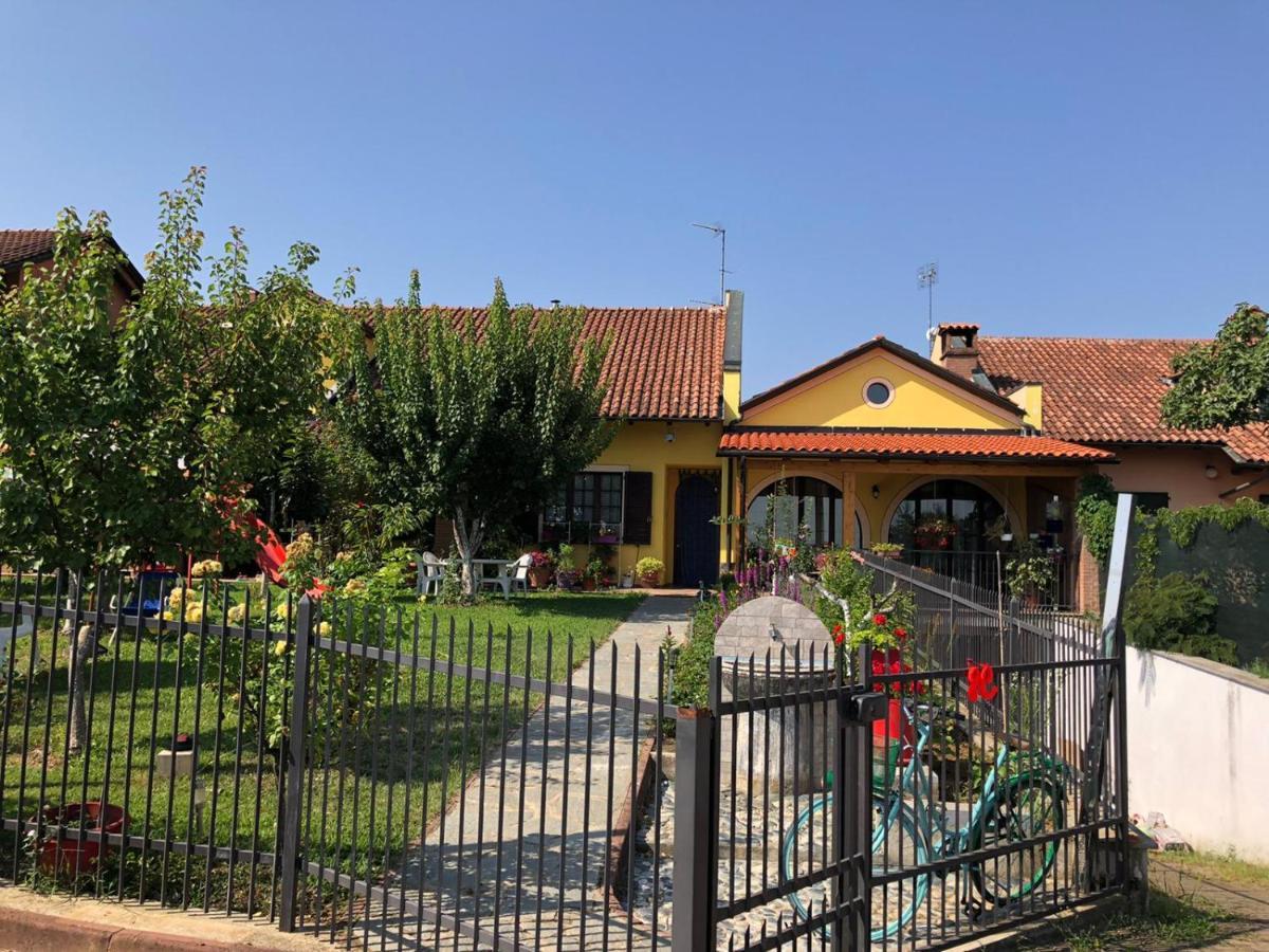 Villa Aurora Quargnento ภายนอก รูปภาพ