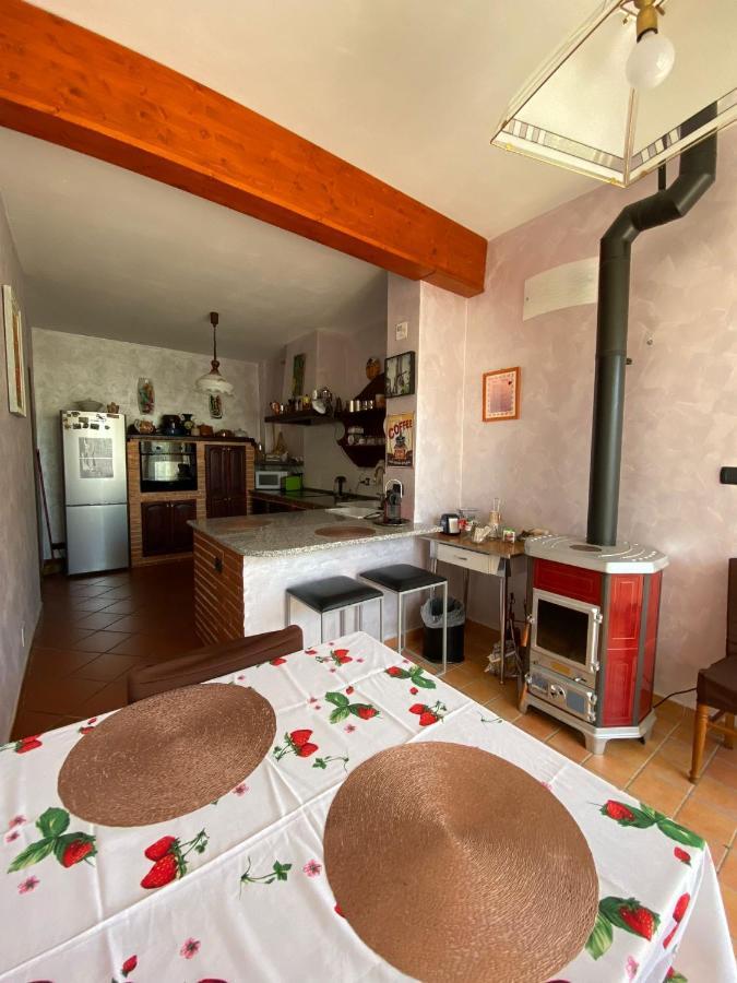 Villa Aurora Quargnento ภายนอก รูปภาพ